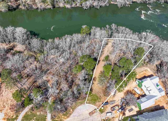 Property at 1085 Laurel Crest Dr, West Columbia, SC 29169