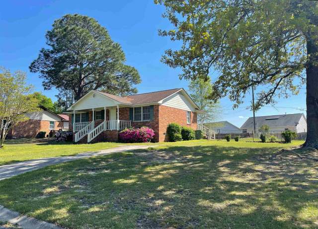 Property at 424 Shellnut Ave, Columbia, SC 29209-4454, 3 beds, 1 bath