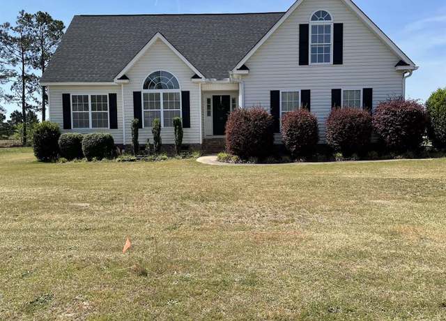 Property at 21 Haven Way, Lugoff, SC 29078, 4 beds, 2 baths