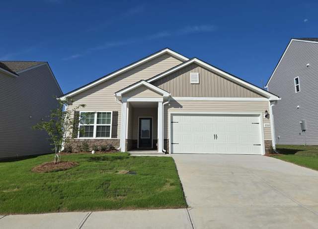 Property at 1033 Peaceful Fawn Dr, Elgin, SC 29045, 3 beds, 2 baths
