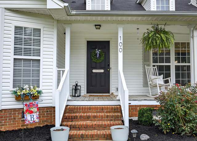 Property at 100 Bryars Ct, Lexington, SC 29072, 3 beds, 2 baths