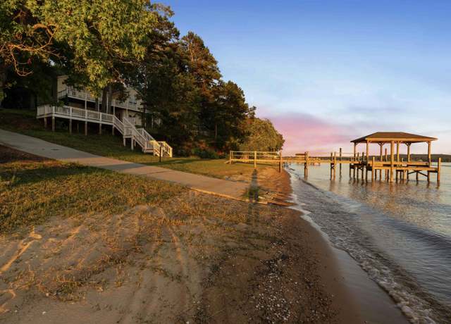 Property at 2700 Harbor View Rd, Camden, SC 29020, 3 beds, 4 baths