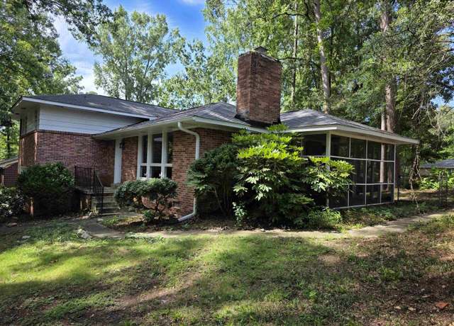 Property at 1333 Alpine Dr, Columbia, SC 29169, 3 beds, 2 baths