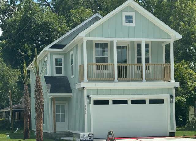 Property at 112 E Fulton St, Sumter, SC 29150-5721, 3 beds, 2.5 baths