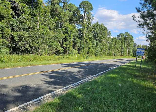 Property at 1046 Longtown Rd, Lugoff, SC 29078
