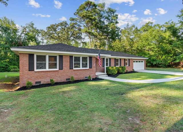 Property at 4647 Pamlico Cir, Columbia, SC 29206, 3 beds, 2 baths
