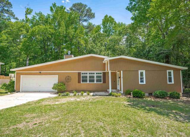 Property at 104 Horseshoe Trl, Lexington, SC 29072, 4 beds, 3 baths