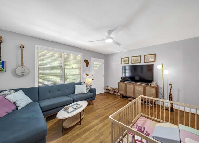 Property at 3100 Lindsay St, Columbia, SC 29201, 3 beds, 1 bath