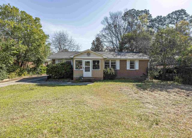 Property at 1610 S Beltline Blvd, Columbia, SC 29205, 3 beds, 2 baths