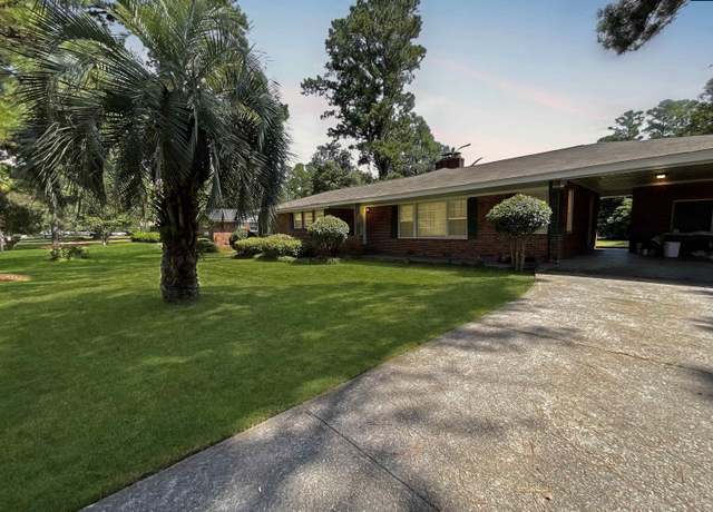 Property at 1820 Omarest Dr, Columbia, SC 29210, 3 beds, 1.5 baths