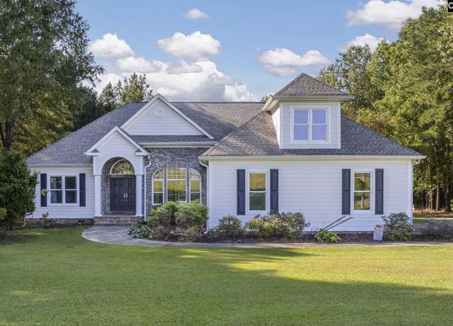Property at 3934 Stoney Hill Rd, Newberry, SC 29108, 4 beds, 3.5 baths