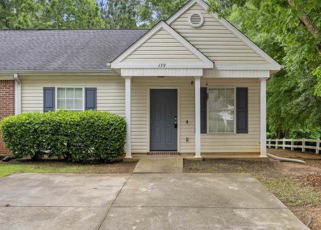 Property at 139 Crestland Dr, Columbia, SC 29210, 2 beds, 2 baths