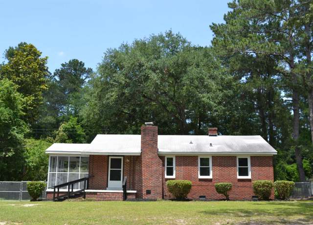 Property at 1133 Woodlawn Ave, Columbia, SC 29209, 3 beds, 2 baths