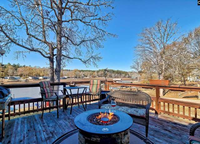 Property at 1944 White Rd, Camden, SC 29020, 3 beds, 2 baths
