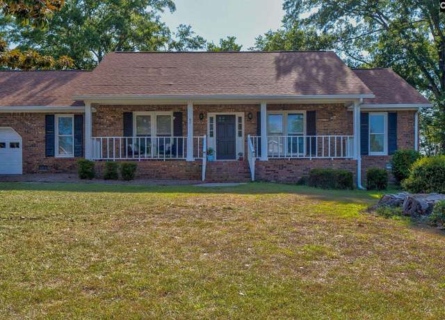 Property at 154 Lincoln Inn Rd, Columbia, SC 29212, 4 beds, 2 baths