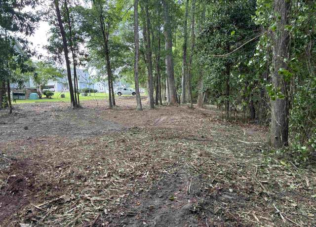 Property at 25 Crickle Creek Ln, Camden, SC 29020