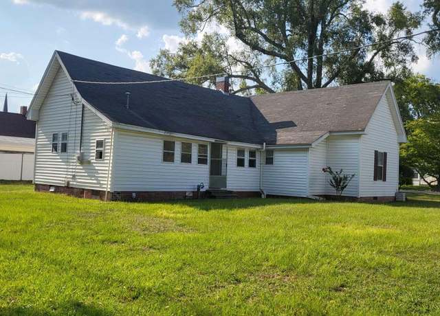 Property at 146 E 4th St, Kershaw, SC 29067, 2 beds, 1 bath