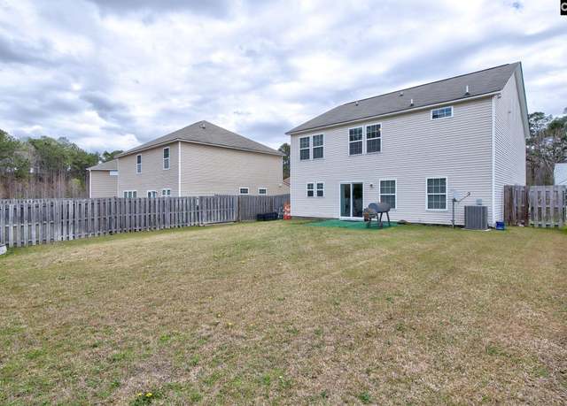 Property at 1371 Green Turf Ln, Elgin, SC 29045-8134, 4 beds, 2.5 baths