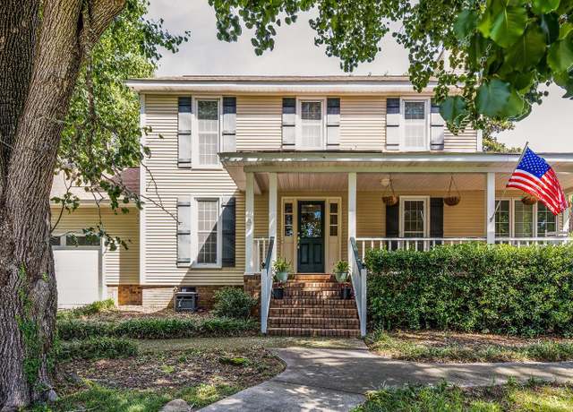 Property at 208 Hickory Hill Trl, Elgin, SC 29045, 3 beds, 2.5 baths