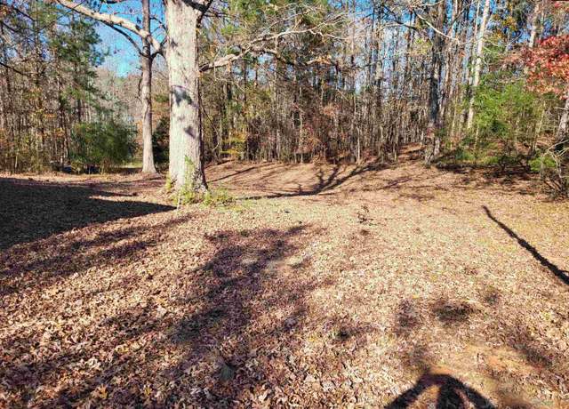 Property at 320 Little Ranches Rd, Newberry, SC 29108, 1 bed, 1 bath