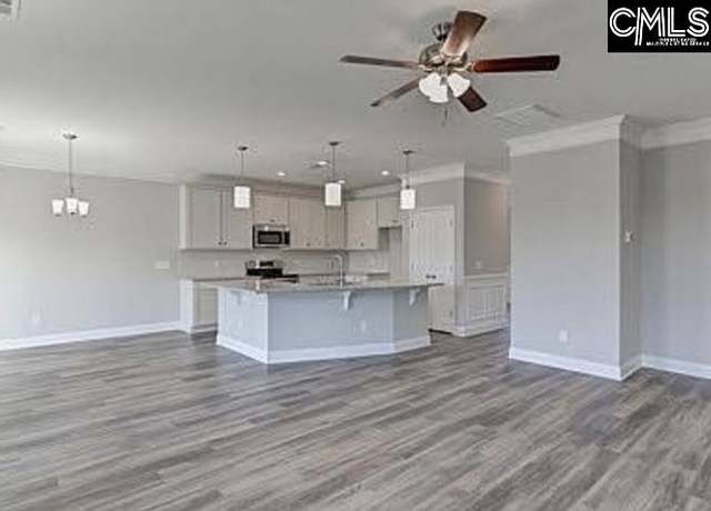 Property at 336 Stillington St, Lexington, SC 29072, 4 beds, 3 baths