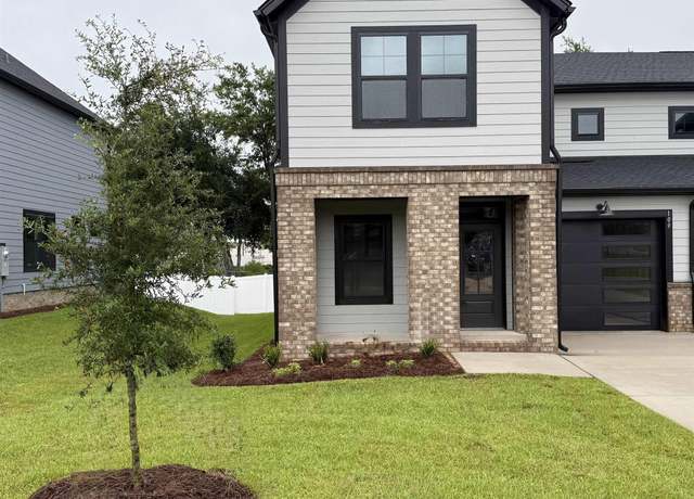 Property at 109 Odell Dr, Cayce, SC 29033, 3 beds, 2.5 baths