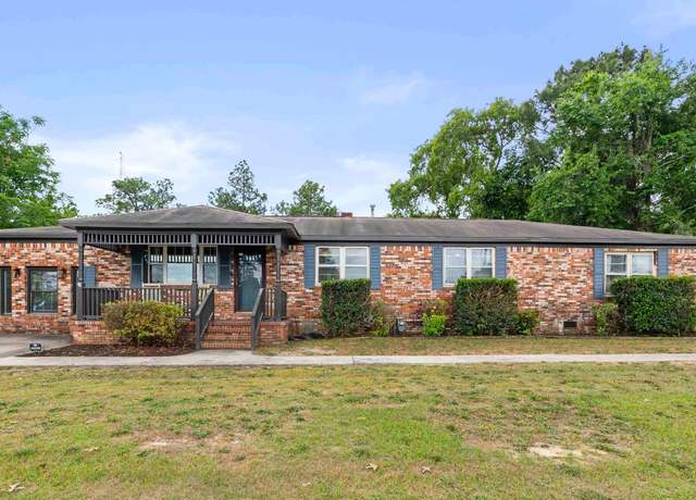Property at 345 Glenn Rd, West Columbia, SC 29172, 4 beds, 2.5 baths