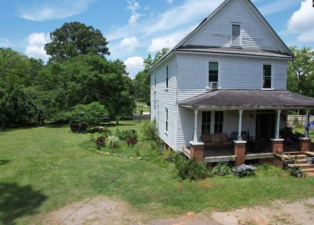 Property at 410 Penn St, Edgefield, SC 29824, 3 beds, 1 bath