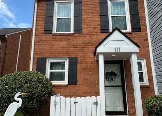 Property at 111 Village Walk, Columbia, SC 29209-2168, 2 beds, 2.5 baths