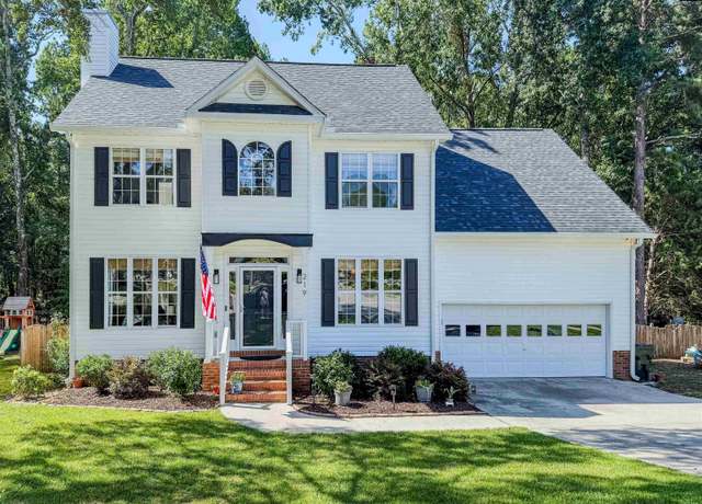 Property at 219 Lockwood Dr, Lexington, SC 29072, 4 beds, 2.5 baths