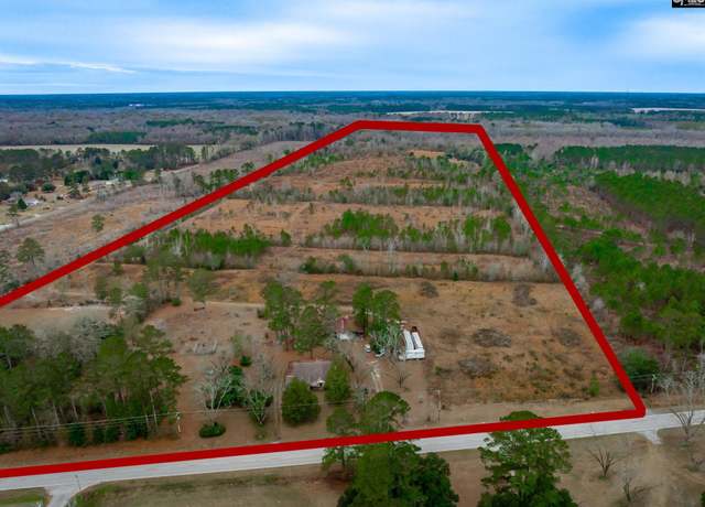 Property at 3290 Old State Rd, Santee, SC 29142, 4 beds, 2 baths