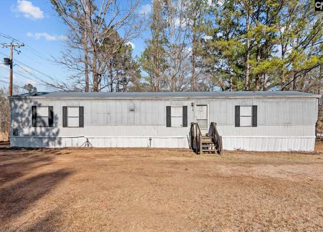 Property at 303 Crane Creek Dr, Columbia, SC 29203, 3 beds, 2 baths