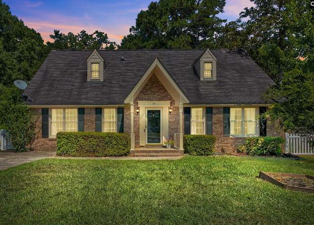 Property at 5 Cockspur Cir, Irmo, SC 29063-2760, 4 beds, 3 baths