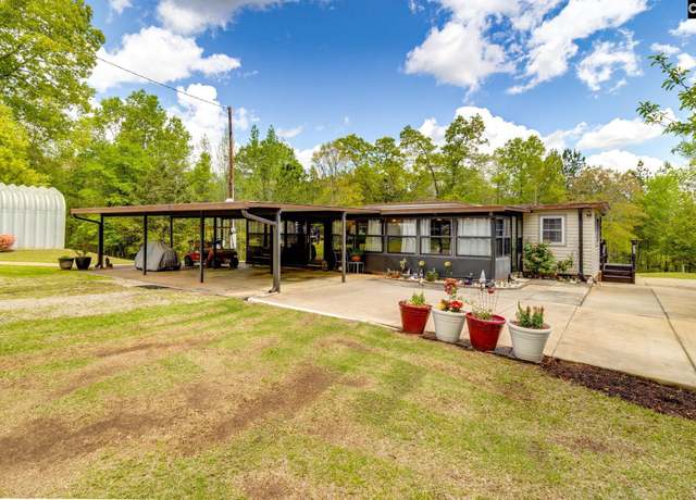 Property at 199 Sunset Ln, Winnsboro, SC 29180, 2 beds, 1.5 baths