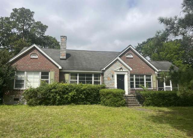 Property at 6309 Pinehill Rd, Columbia, SC 29206, 6 beds, 3 baths