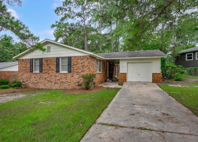 Property at 126 Ramblewood Dr, Columbia, SC 29209, 3 beds, 2 baths
