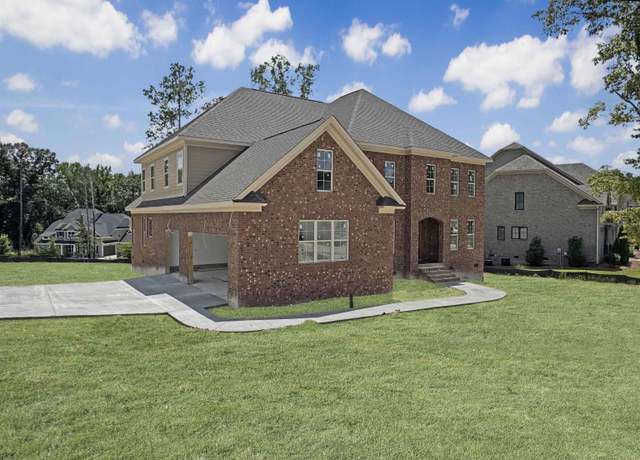 Property at 207 W Arrowleaf Ln, Elgin, SC 29045, 5 beds, 4.5 baths