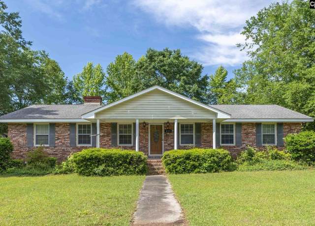 Property at 429 Donna St, Williston, SC 29853, 4 beds, 2 baths