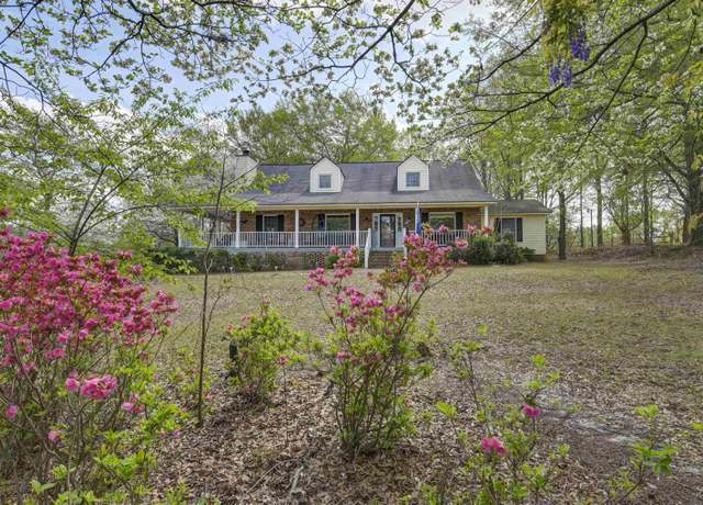 Property at 125 Silent Meadows Cir, Elgin, SC 29045, 4 beds, 3.5 baths