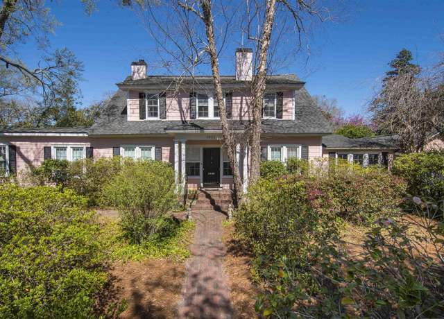 Property at 1822 Brevard Pl, Camden, SC 29020, 5 beds, 3 baths