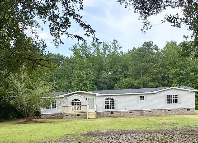 Property at 165 Sulton Johnson Dr, Hopkins, SC 29061, 4 beds, 2.5 baths