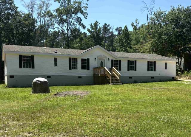 Property at 225 Dru Ln, Lugoff, SC 29078, 4 beds, 2 baths