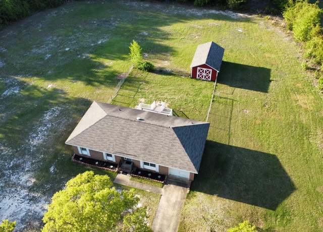 Property at 2086 Goff Ln, Elgin, SC 29045, 3 beds, 2 baths