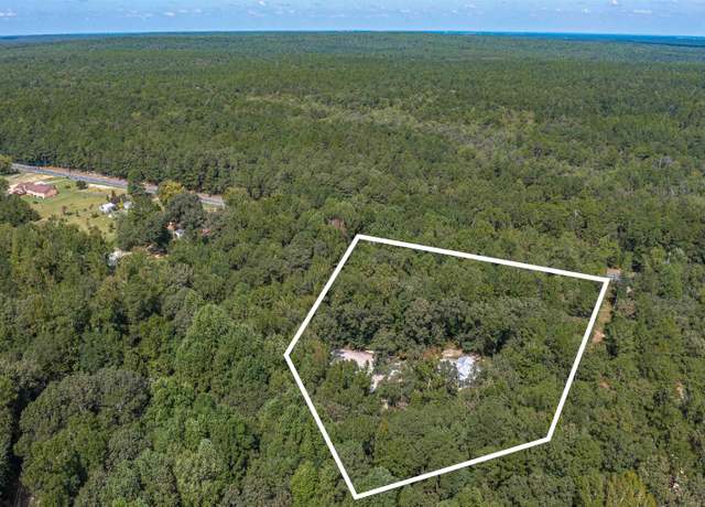 Property at 4776 Leesburg Rd, Hopkins, SC 29061, 3 beds, 2 baths