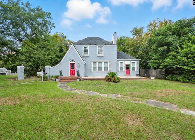 Property at 1007 W Palmetto St, Florence, SC 29501, 4 beds, 6.5 baths