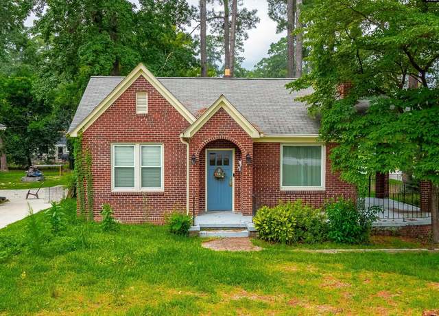 Property at 3047 Forest Dr, Columbia, SC 29205, 3 beds, 2 baths