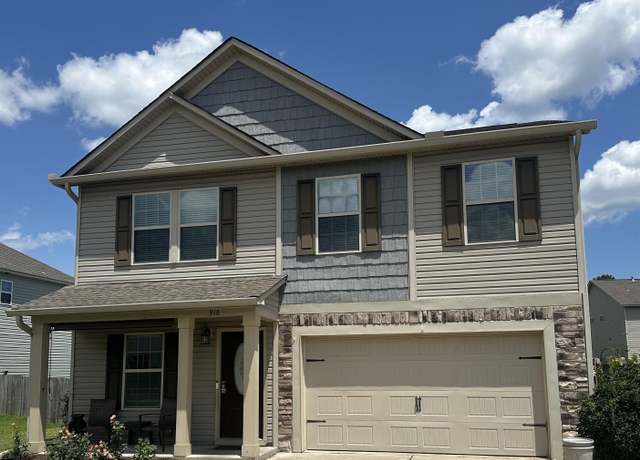 Property at 918 Dovefield Ln, Lexington, SC 29073, 5 beds, 3 baths