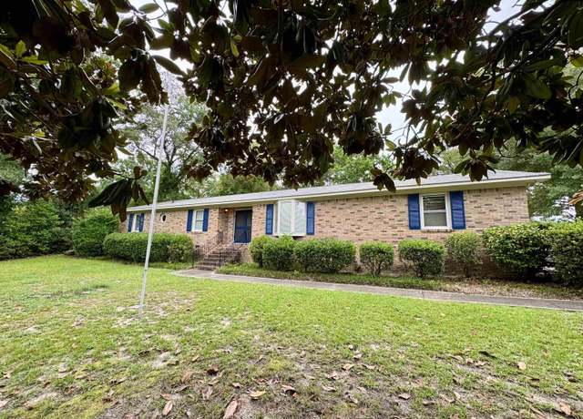 Property at 1017 Pisgah Church Rd, Lexington, SC 29072, 3 beds, 2 baths