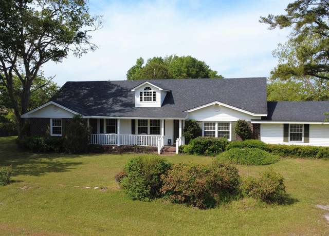 Property at 661 Welch Rd, Timmonsville, SC 29161, 3 beds, 1.5 baths