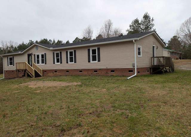 Property at 5102 Pearl Dr, Lancaster, SC 29720-7930, 4 beds, 2 baths